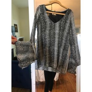 Show Me Your Mumu snakeskin tunic